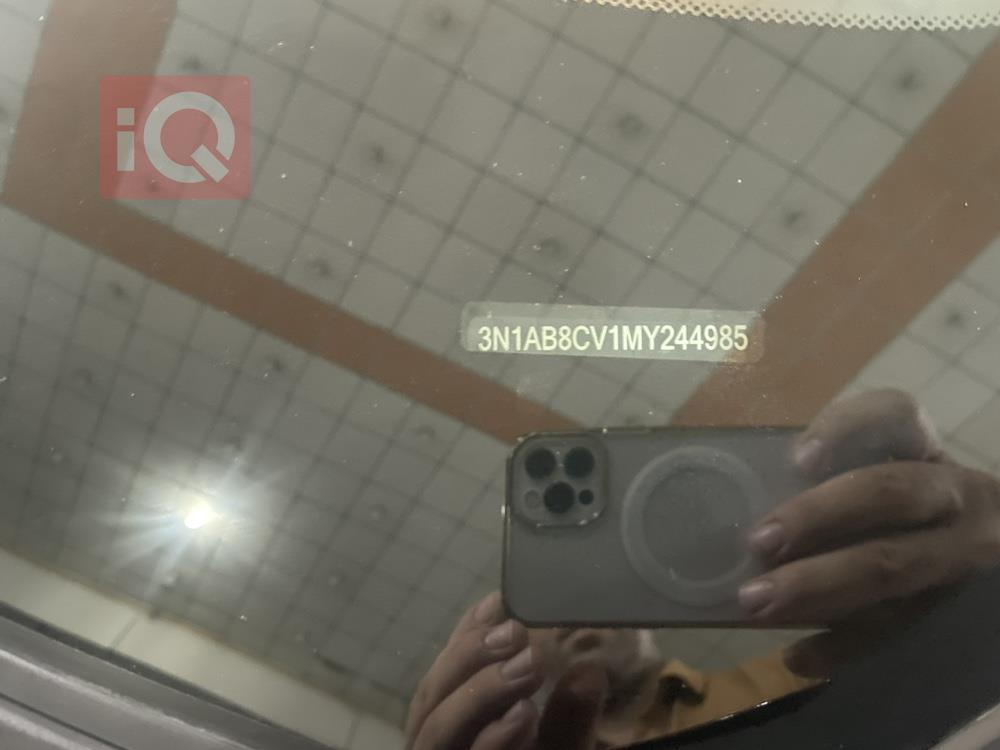 نیسان سێنترا